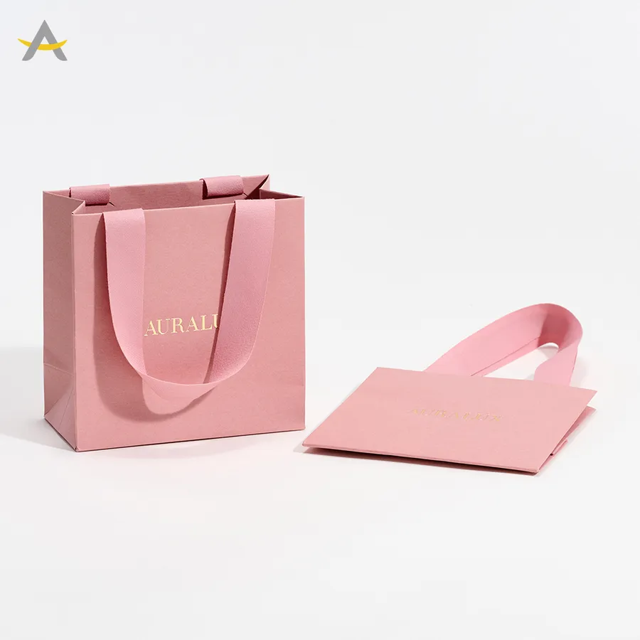 Custom Product 04 — corporate gift Dubai